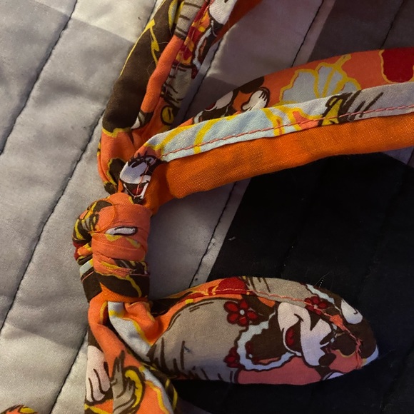 large Disneyland Minnie mouse Hawaiian BoHo/beach style purse very cute✨🍍✨ - Picture 4 of 12